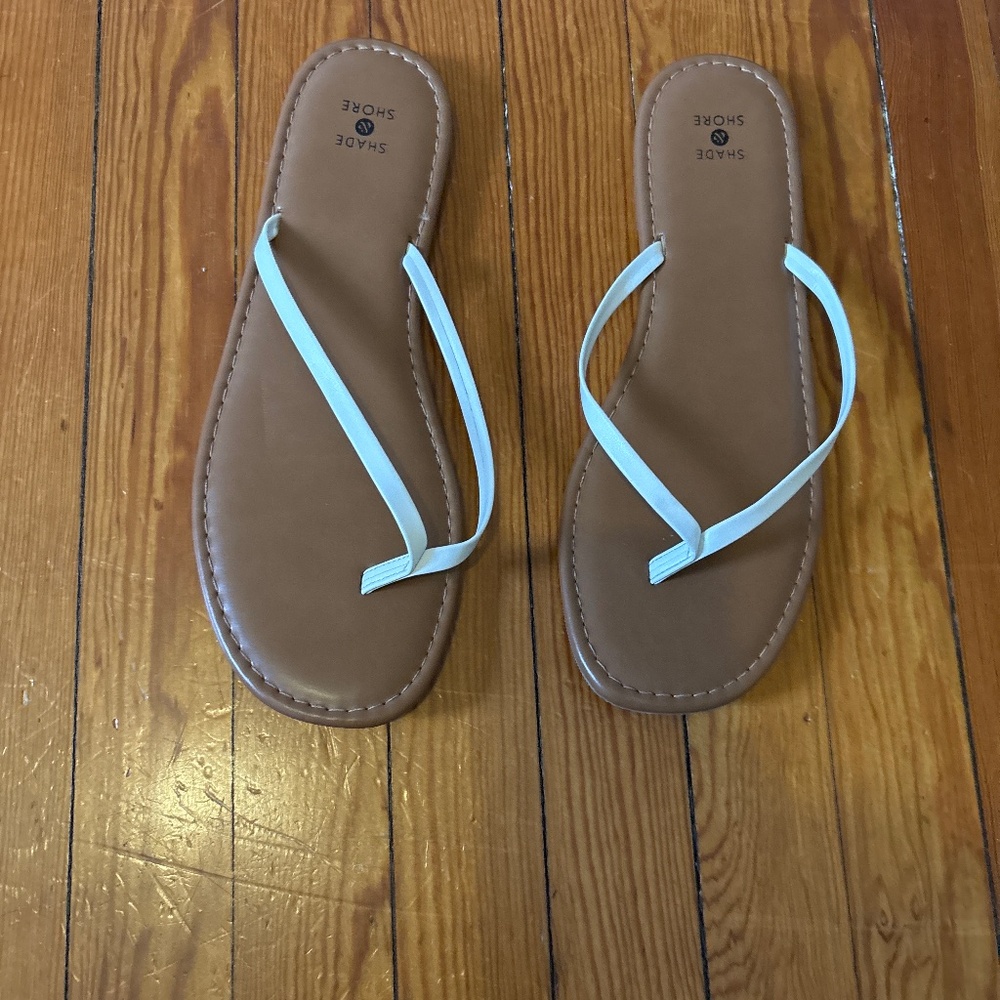 Target Flip Flops Size 10